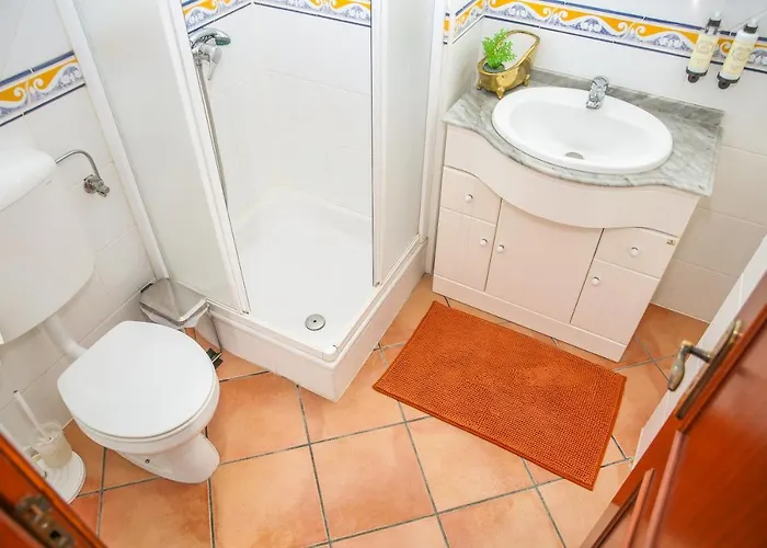 Joana Vasconcelos, Ocean View & Pool - Pata Da Gaivota Willa *